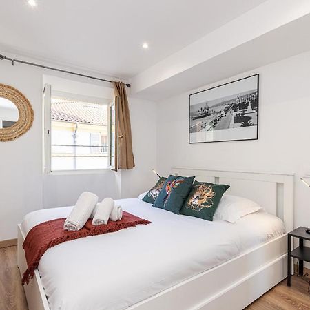Spacious 2 Bdr Old Town Heart Niza Exterior foto