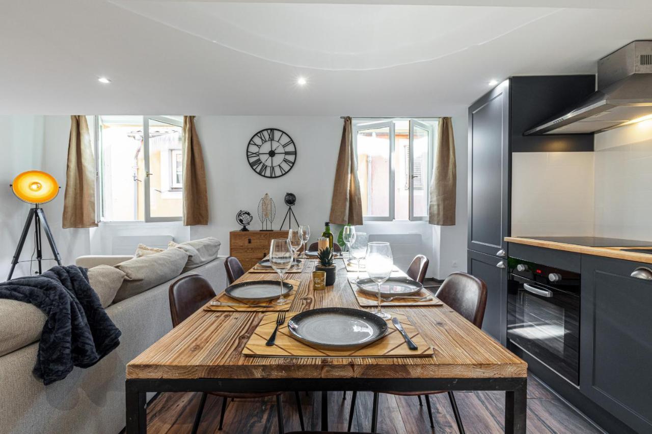 Spacious 2 Bdr Old Town Heart Niza Exterior foto