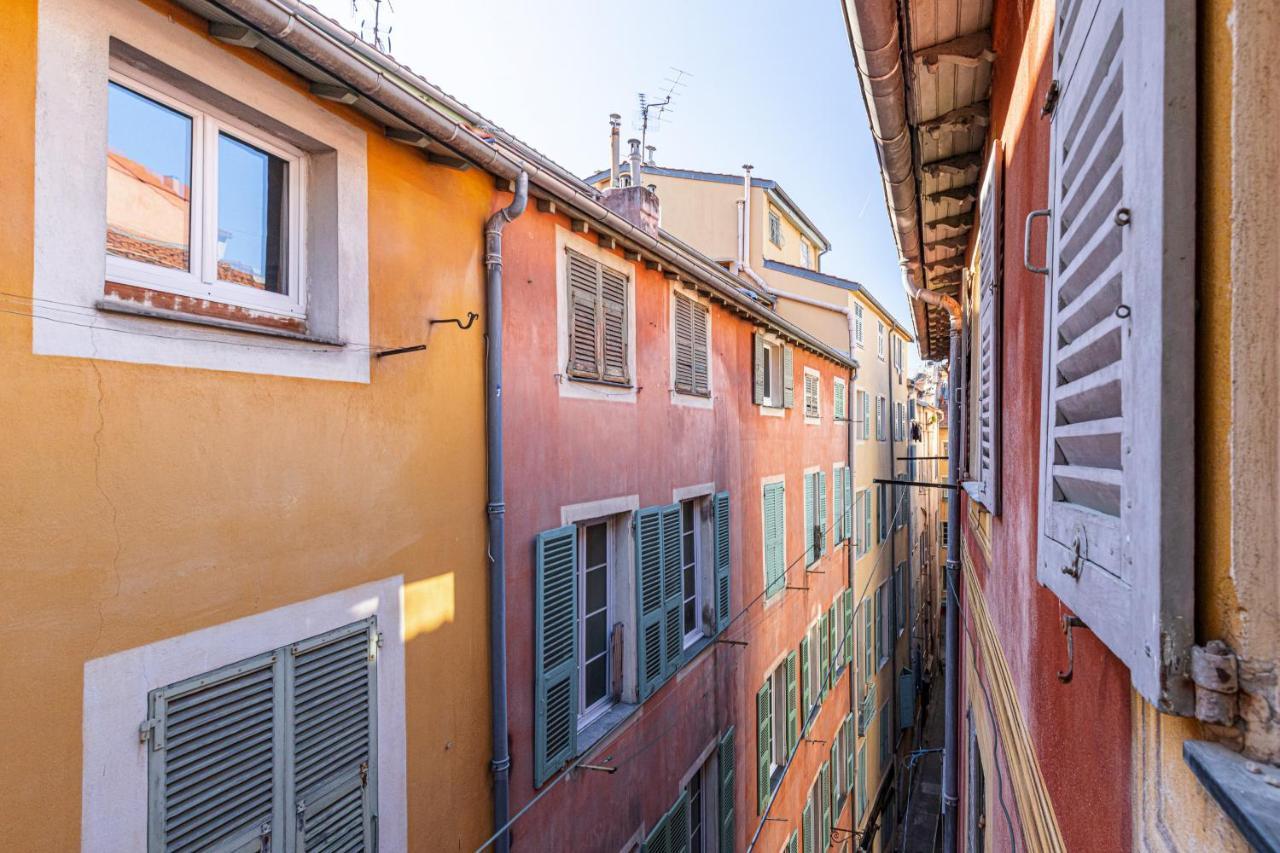 Spacious 2 Bdr Old Town Heart Niza Exterior foto