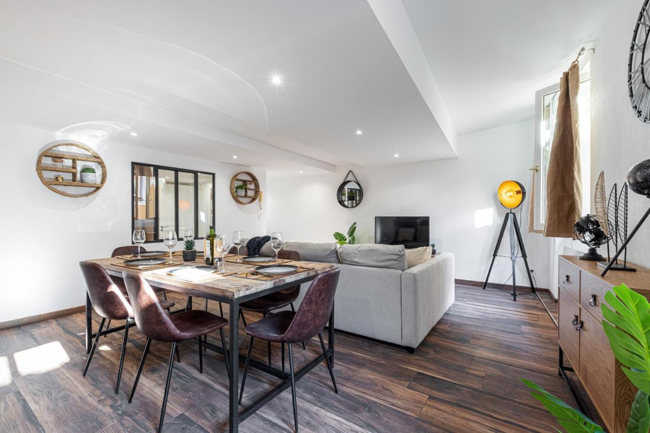 Spacious 2 Bdr Old Town Heart Niza Exterior foto